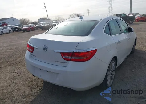 2014 Buick Verano из США, поврежденный, VIN 1G4PP5SK5E4187964